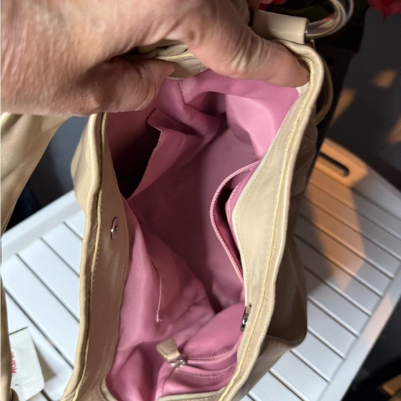 Coach Sand Taupe Soft Leather  Parker Shoulder/Hobo Purse EUC Authentic - Picture 11 of 14